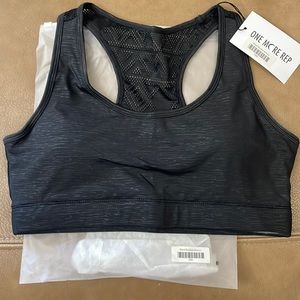 Zyia Active black Bomber Sports Bra Size L